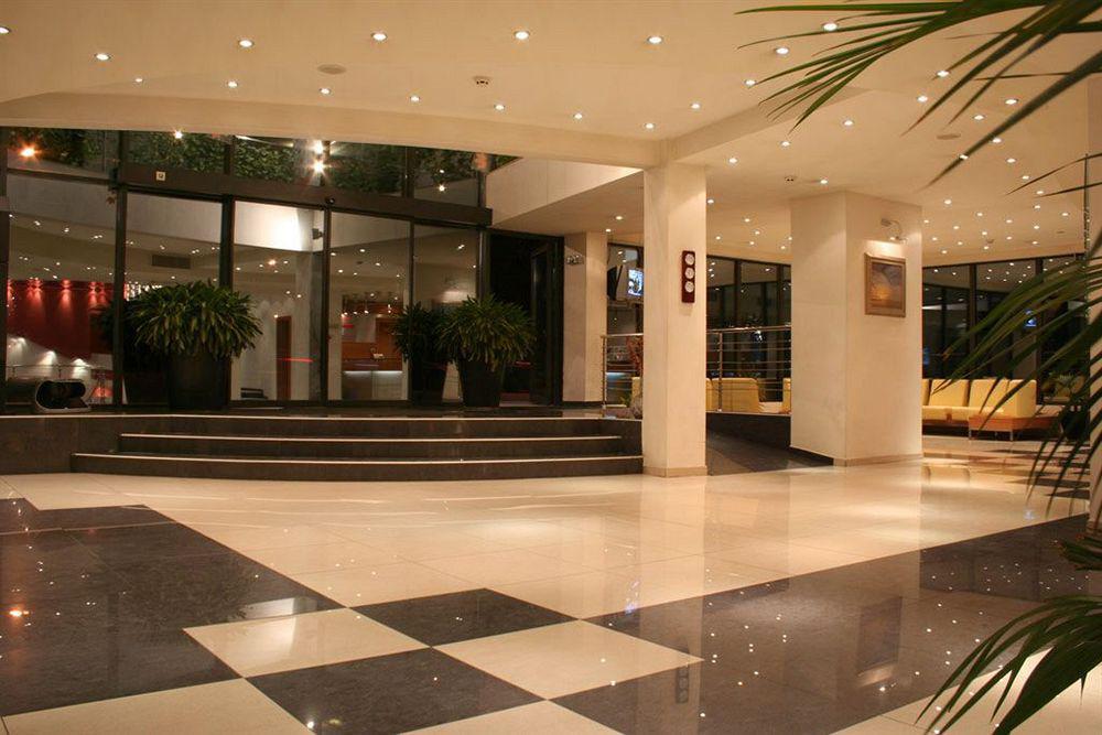 Triada Hotel Σόφια Εσωτερικό φωτογραφία